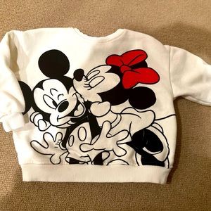 Zara x Disney Minnie and Mickey crewneck sweatshirt for toddler